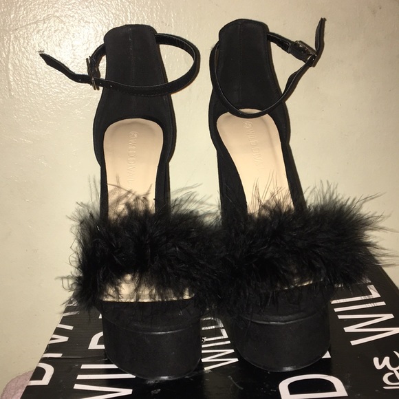 Fashion nova heels - Picture 2 of 4